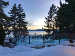 Red Wolf Lakeside Lodge